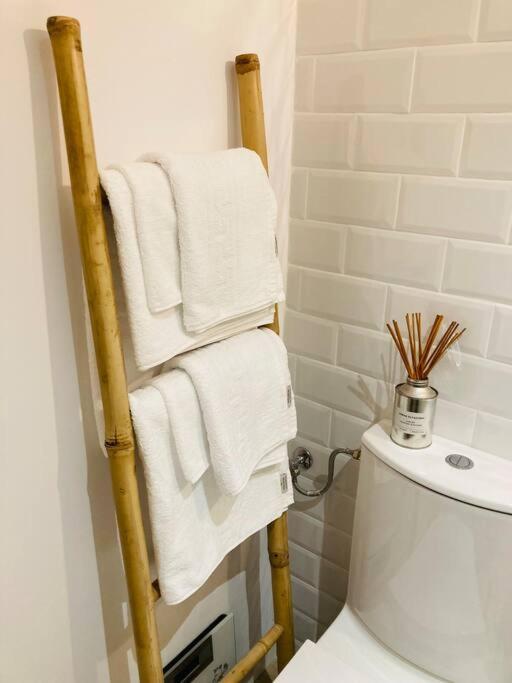 Warm And Cozy Studio Flat Near Straja Uricani  エクステリア 写真